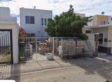 Casa de 4 habitaciones, La Paz · ¡Oportunidad! Casa en La Paz (Paraíso del Sol): Zona Segura, Universitaria y a 15 Min del Malecón