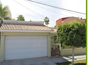 Casa de 5 habitaciones, La Paz · ¡Oportunidad! Casa en Fidepaz, La Paz: La Zona de Mayor Prestigio, Seguridad y Plusvalía