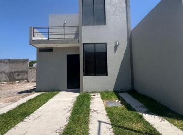 Casa de 3 habitaciones, Colima · Casa en Venta Fracc. San Bernardo en Coto Privado Céntrica 3 Recamaras 3 Baños en Colima