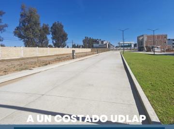 Terreno / Lote · 120m² · Lote en Solare Residencial Frente a La Udla