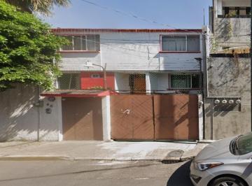 Casa de 4 habitaciones, Coyoacán · Venta de Casa en Coyoacan Ciudad de Mexico Paseos de Taxqueña Las Trojes