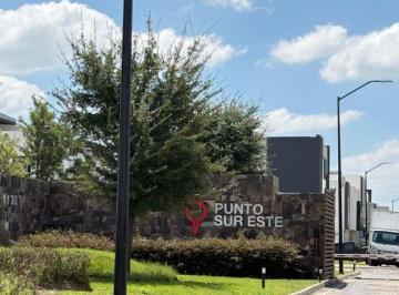 Terreno / Lote · 178m² · Terreno en Venta en Punto Sur Este $3’490,000pesos