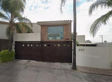 Casa de 4 habitaciones, Durango · Casa en Venta en Loma Dorada Durango