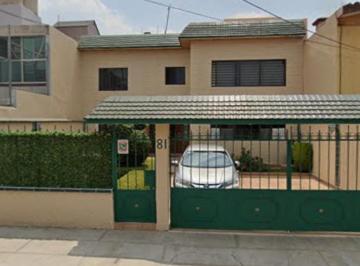 Casa de 3 habitaciones, Naucalpan de Juárez · Venta de Casa en Edo. Mex. Naucalpan de Juárez Col. Colón Echegaray, Sta. María de La Rábida