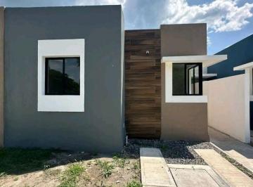 Casa de 2 habitaciones, Villa de Alvarez · Venta de Casa en El Fraccionamiento Torreón Villa de Álvarez El Yaki