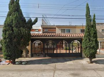Casa de 3 habitaciones, Guadalajara · Venta de Casa en Jalisco Guadalajara Col. Jardínes del Nilo, José María Marroquí