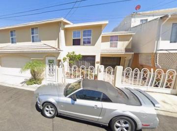 Casa de 4 habitaciones, Tijuana · Venta de Casa Calle Psicologos Numero 330 Universidadotay Tijuana Baja California