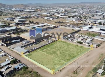 Terreno comercial · 7000m² · Terreno en Venta en Col. Primero de Mayo (Esquina - Zona Abastos)