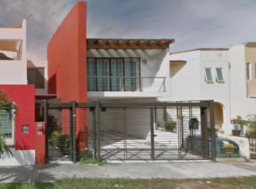 Casa de 3 habitaciones, Puerto Vallarta · Venta de Casa Calle Lago Superior 185 Fluvial Vallarta Puerto Vallarta Jalisco