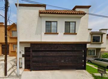 Casa de 3 habitaciones, Monterrey · Venta Casa Pedregal Cumbres Monterrey Nuevo Leon