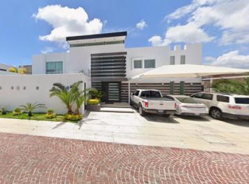 Casa de 4 habitaciones, Querétaro · Casa en Venta en Juriquilla, Queretaro.