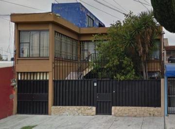 Casa de 3 habitaciones, Puebla · Venta de Casa en Heroica Puebla de Zaragoza Puebla Maestro Federal Gabino Barreda