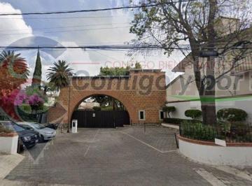 Casa en condominio · 355m² · 5 Recámaras · 3 Estacionamientos · Casa en Condominio Horizontal