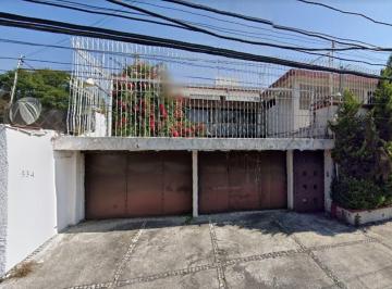 Casa de 4 habitaciones, Alvaro Obregón · Venta de Casa en Calle Agua Jardines del Pedregal