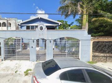 Casa de 4 habitaciones, Benito Juárez · Venta de Casa en Col. Supermanzana 20, Cancun, Quintana Roo