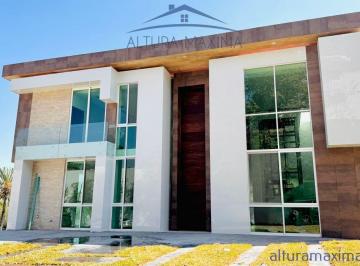 Casa de 5 habitaciones, Zapopan · Casa Nueva en Venta Puerta de Hierro Andares Zapopan