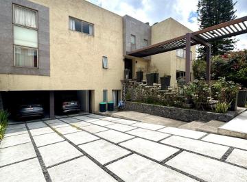 Casa de 5 habitaciones, Alvaro Obregón · Hermosa Casa con Jardin y Terrazas en Calle Cerrada con Vigilancia 24x7