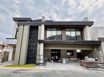 Casa de 5 habitaciones, Monterrey · Residencia en Venta en Club de Golf La Herradura