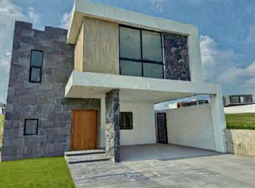 Casa de 4 habitaciones, Boca del Río · Casa en Venta en Fraccionamiento Lomas del Dorado, boca de Rio, Veracruz