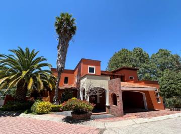 Casa en condominio de 4 habitaciones, Zapopan · Hermosa Residencia en Bugambilias Dentro de Coto San Lorenzo Villa 8 2da Sección