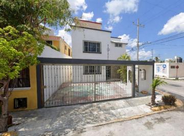 Casa de 3 habitaciones, Benito Juárez · Casa en Venta en Seybaplaya 101, Akimpech, 77537 Cancún, Q. R.