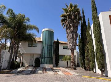 Casa en Renta en Morillotla, Puebla | Amplia con Jardín y Estacionamiento

Ubica · Casa con 410 m² Superficie de Terreno, 3 Recámaras en Renta en Morillotla, Estacionamiento Para 4 Au
