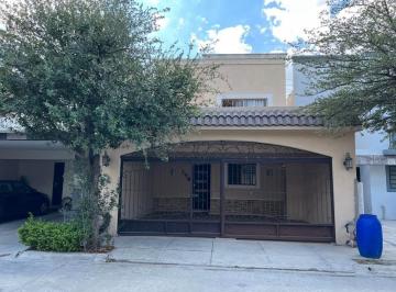 Casa de 3 habitaciones, Apodaca · Casa en Venta 2 Niveles en Rincón de La Moraleja, Apodaca Nl