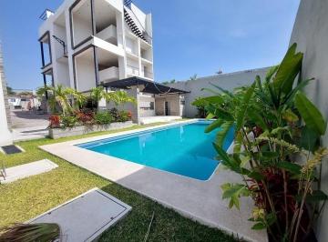 Departamento · 167m² · 2 Recámaras · 2 Estacionamientos · Departamento con Alberca y Jardín en Oaxtepec