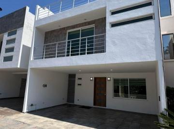 Casa de 4 habitaciones, San Pedro Cholula · Casa en Renta Fraccionamiento Arboreto, Cholula, Av Forjadores Cerca de Periférico, puebla