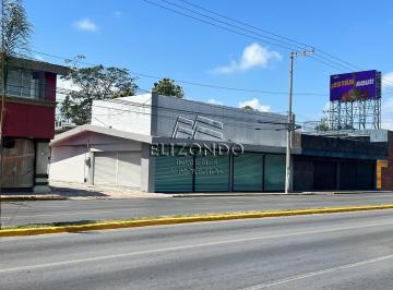 Local comercial · 214m² · 2 Estacionamientos · Local Comercial Sobre Av Hidalgo $35,000