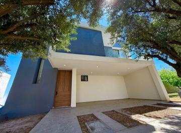 Casa de 4 habitaciones, Aguascalientes · Casas en Venta en Aguascalientes Norponiente en Los Olivos Reserva Super Amplia