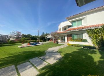 Casa de 4 habitaciones, Atlatlahucan · Se Vende o Se Renta Casa en Lomas de Cocoyoc