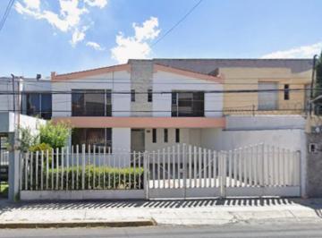 Casa de 3 habitaciones, Toluca · Venta de Casa en Edo. Mex. Toluca, Morelos Primera Secc. Valentín Gómez Farías