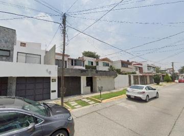 Casa de 4 habitaciones, Naucalpan de Juárez · Vivienda con Visión: Plusvalía Creciente y Excelente Calidad de Vida en Ciudad Satelite Naucalpan