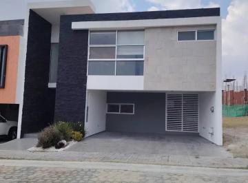 1 · Casa en Renta Puebla Lomas de Angelópolis Parque Lisboa