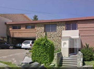 Casa de 3 habitaciones, Monterrey · Casa en Venta $11,800,000 en Cumbres 2do Terreno 574 m² de Terreno y Construccion de 438 m²