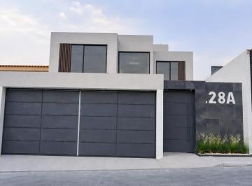 Casa de 4 habitaciones, Cuernavaca · Casa en Venta en Cuernavaca