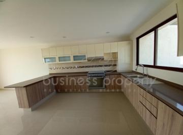 Casa · 274m² · 3 Recámaras · 2 Estacionamientos · A Estrenar Casa en Calacoaya, Atizapán