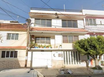 Casa de 5 habitaciones, Nezahualcóyotl · Venta de Casa en Ciudad Nezahualcoyotl Estado de Mexico Las Aguilas Quince