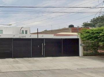 Casa de 4 habitaciones, Zapopan · Venta de Casa en Zapopan Jalisco La Calma Andromeda