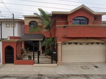 Casa de 4 habitaciones, Ensenada · Venta de Casa en Ensenada Baja California Moderna Oeste Bahia Magdalena