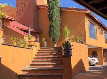 Casa de 5 habitaciones, Querétaro · Ubicación Privilegiada y Amplitud Real - Colinas del Parque