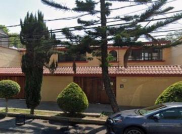 Casa de 4 habitaciones, Coyoacán · Venta de Casa en Coyoacan Ciudad de Mexico del Carmen Viena
