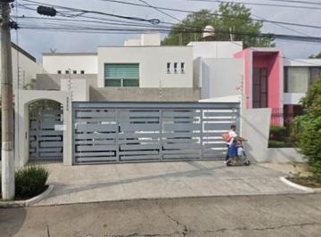 Casa de 5 habitaciones, Guadalajara · Venta de Casa en Chapalita Guadalajara Jal Antonio Valeriano