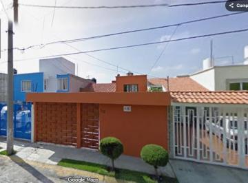Casa de 3 habitaciones, Naucalpan de Juárez · Venta de Casa en Los Alamos Naucalpan Alamo Plateado Edo. de Mex.