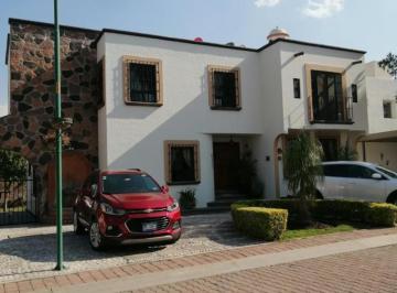 Casa en condominio · 318m² · 4 Recámaras · Casa en Fraccionamiento Exclusivo en Corregidora