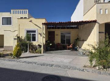 Casa de 3 habitaciones, Aguascalientes · Casas en Venta en Aguascalientes Norte en Bosques del Paraiso de Una Planta