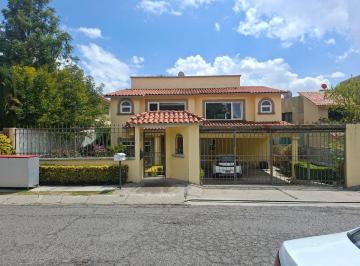 Casa de 3 habitaciones, Atizapán de Zaragoza · Amplia Casa con Terreno Plano 3 Recámaras, 4 Estacionamientos Condado de Sayavedra
