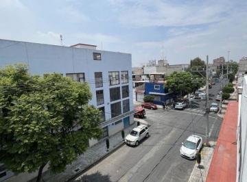 Casa · 649m² · 12 Recámaras · 3 Estacionamientos · Casa en Venta Zaragoza, Cerca del Aeropuerto de La Cdmx.