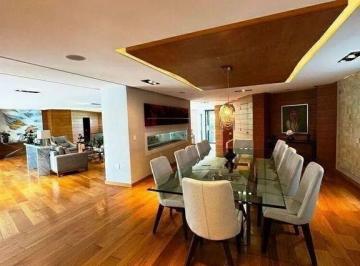 Casa · 1583m² · 4 Recámaras · 6 Estacionamientos · Casa en Venta en Tlalpan, Fuentes del Pedregal
